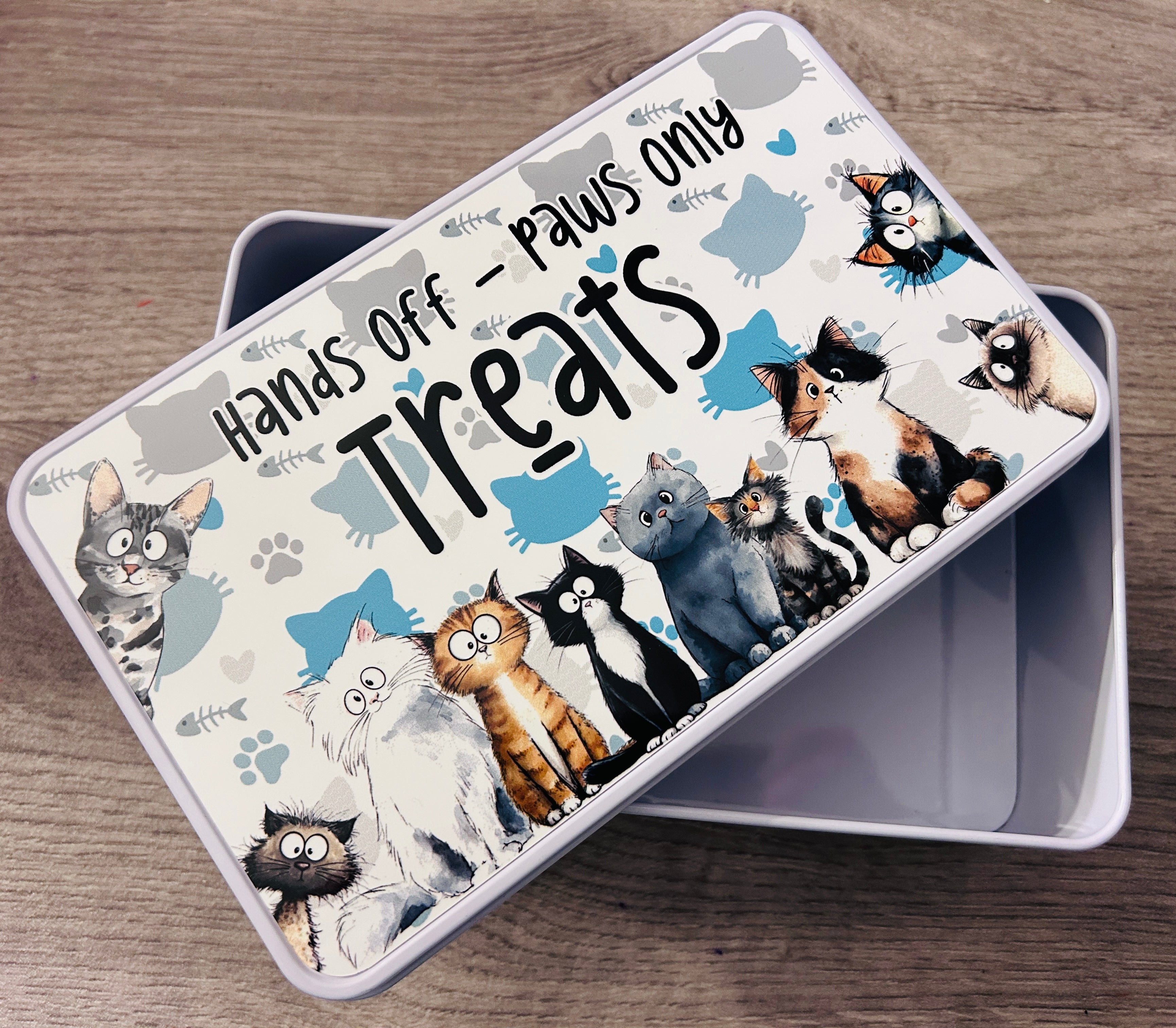 🐱 Cat Treats Tin – “Hands Off, Paws Only”