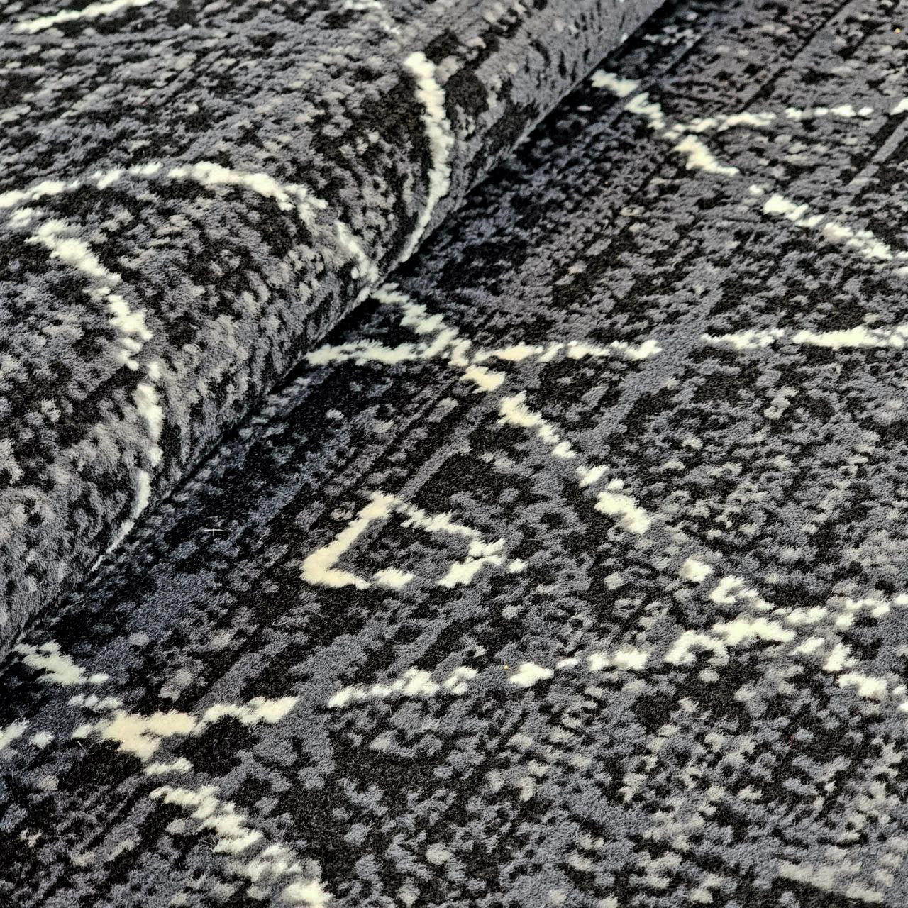 Geometric Dark Grey Black Rug Diamond Aztec Pattern Rug