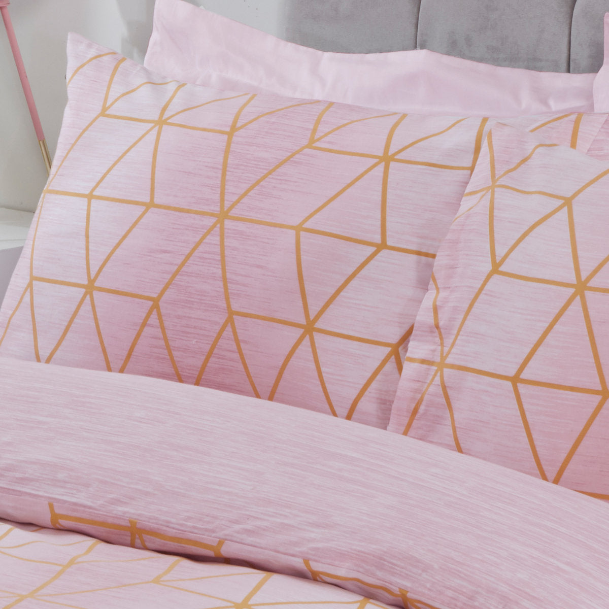 Calvin Shapes Geometric Reversible Duvet Cover Set Blush