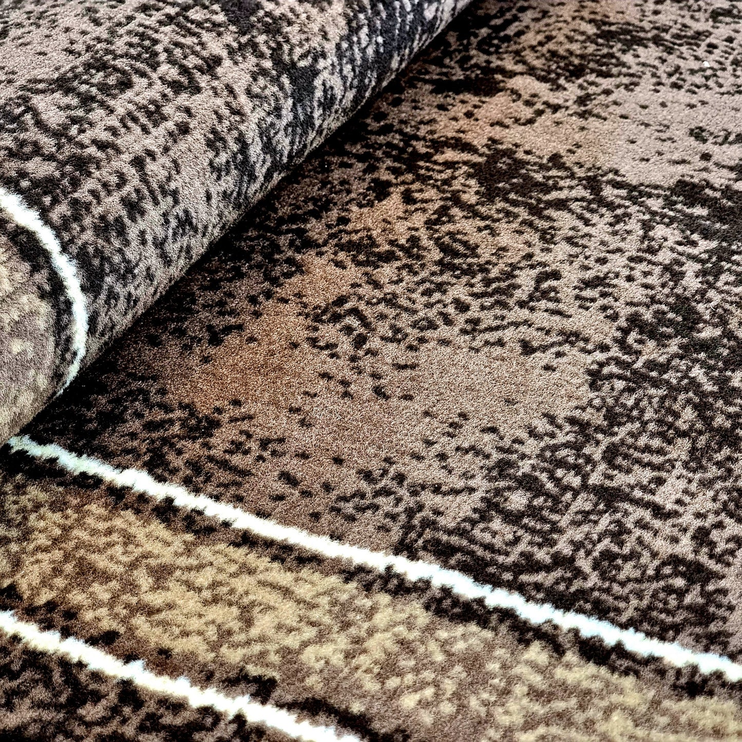Cacao Geometric Rug Bordered Pattern Soft Carpet Rug