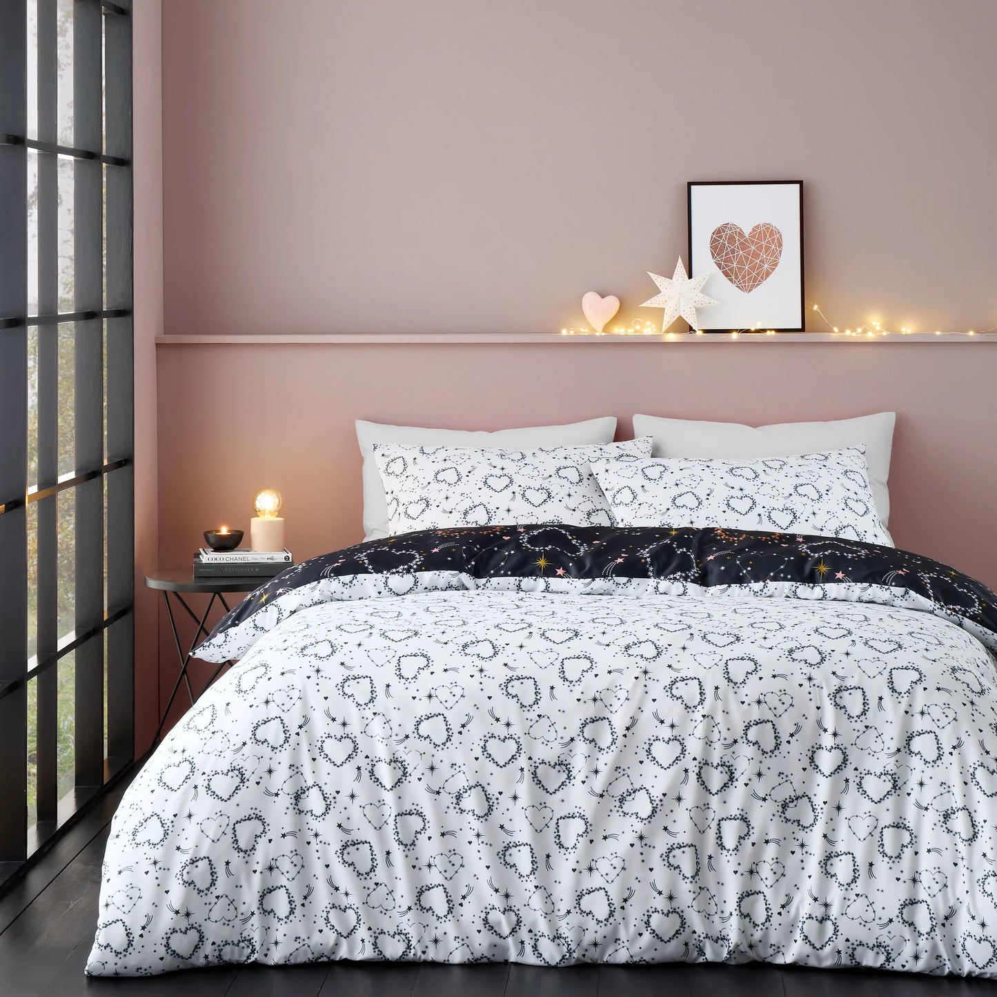 Cosmic Hearts and Stars Reversible Duvet Cover Set in Black