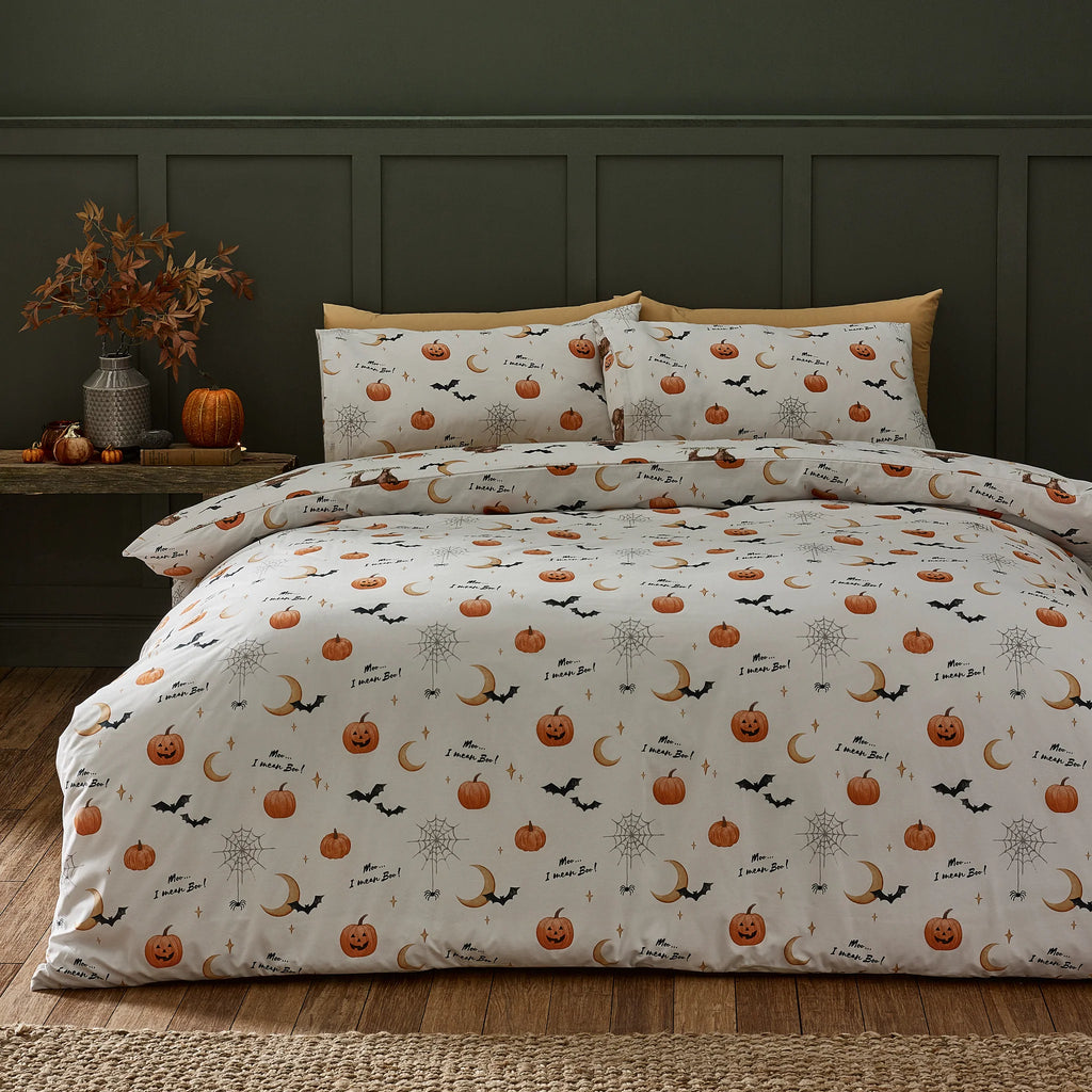 Halloween Highland Cow Reversible Duvet Cover Set