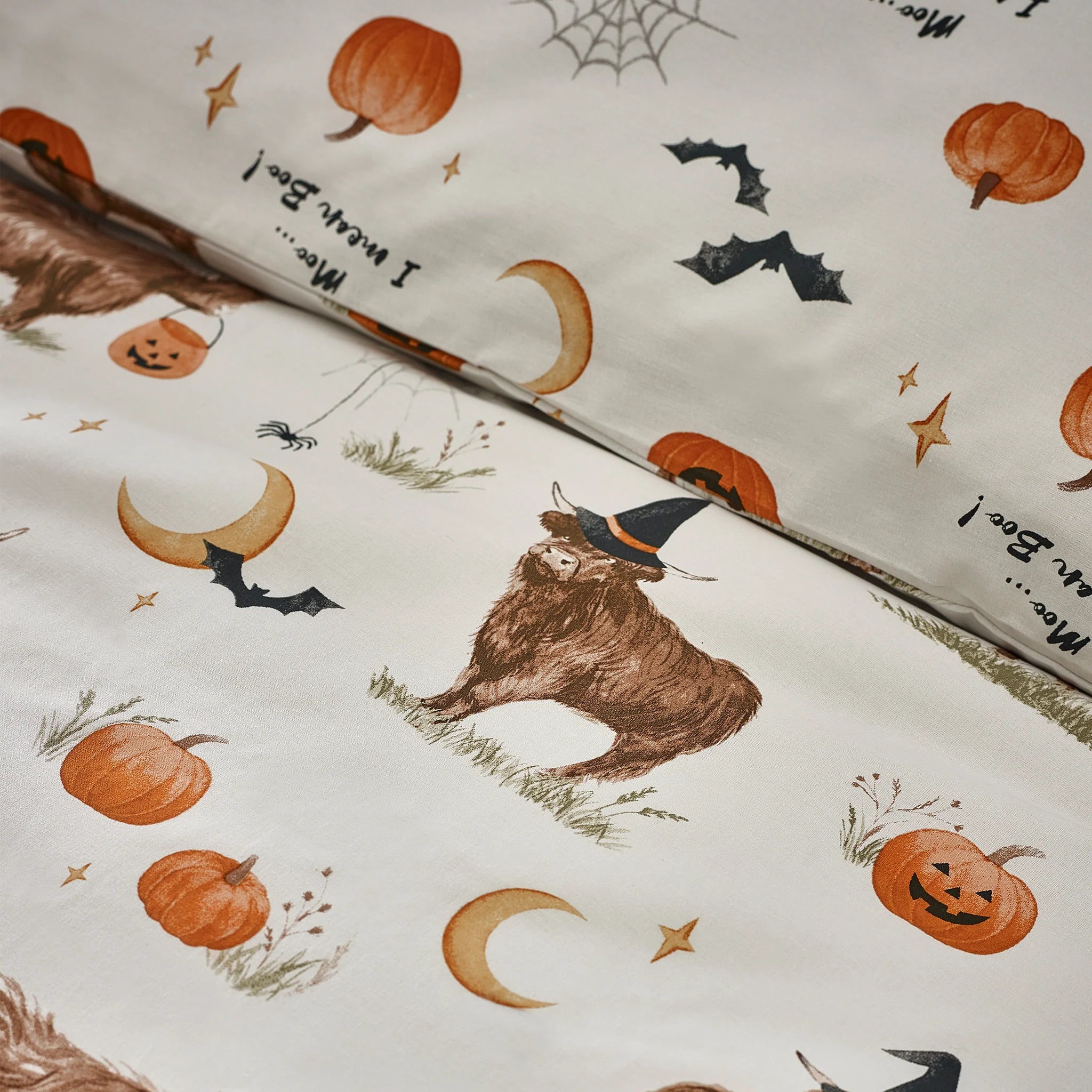 Halloween Highland Cow Reversible Duvet Cover Set