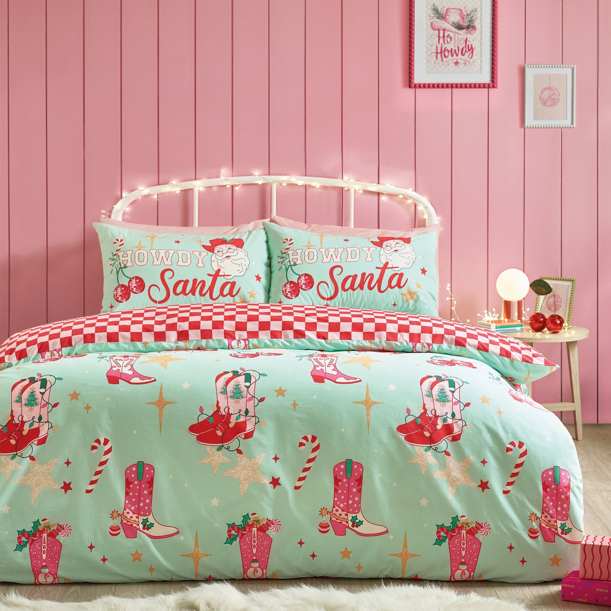 Santa's Howdy Christmas Reversible Duvet Cover Set By Catherine Lansfield