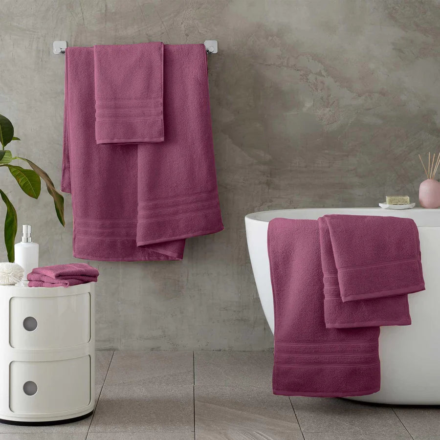 Zero Twist 6 Piece Towel Bale Set in Raspberry By Catherine Lansfield