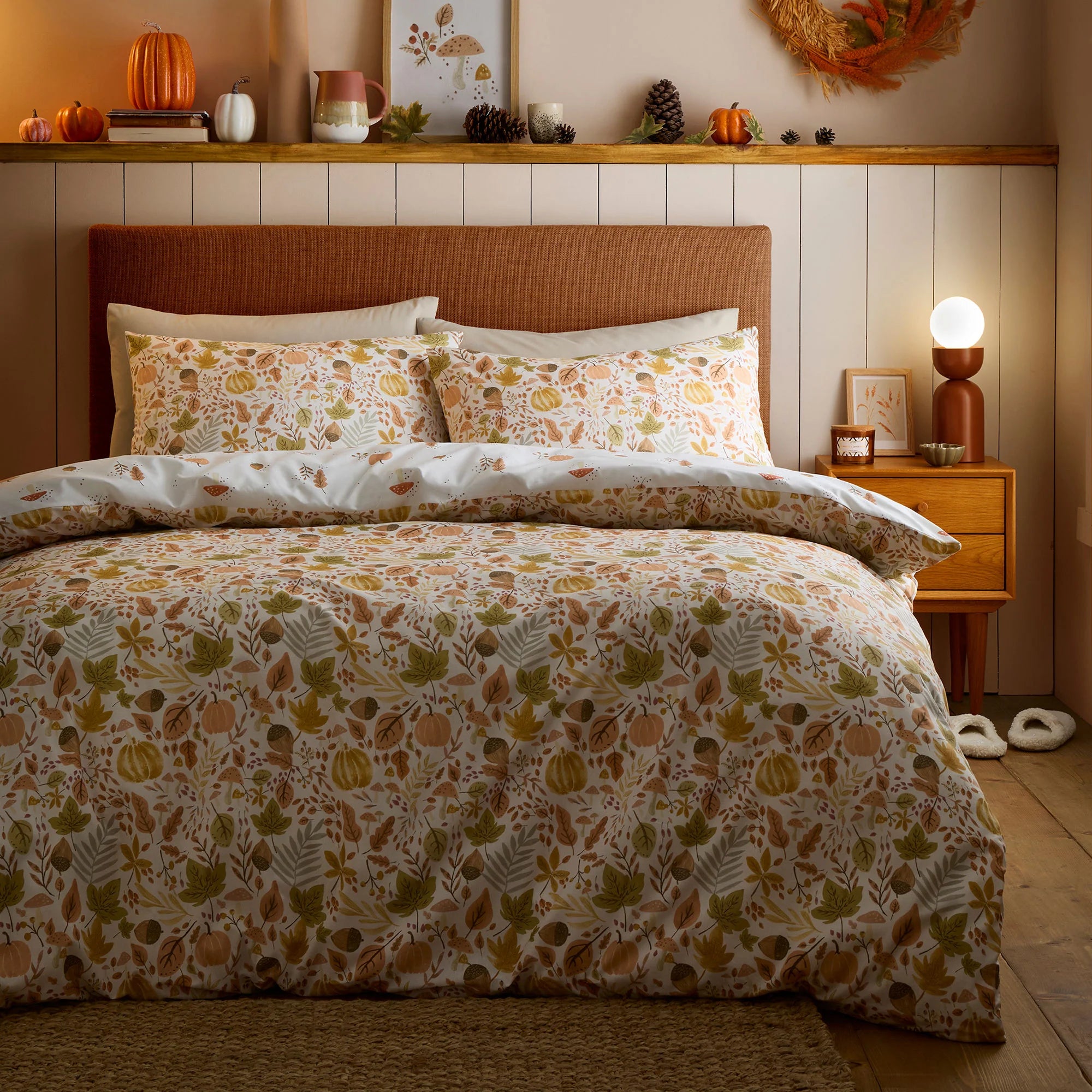 Duvet Cover Set Autumn Foliage Design in Natural