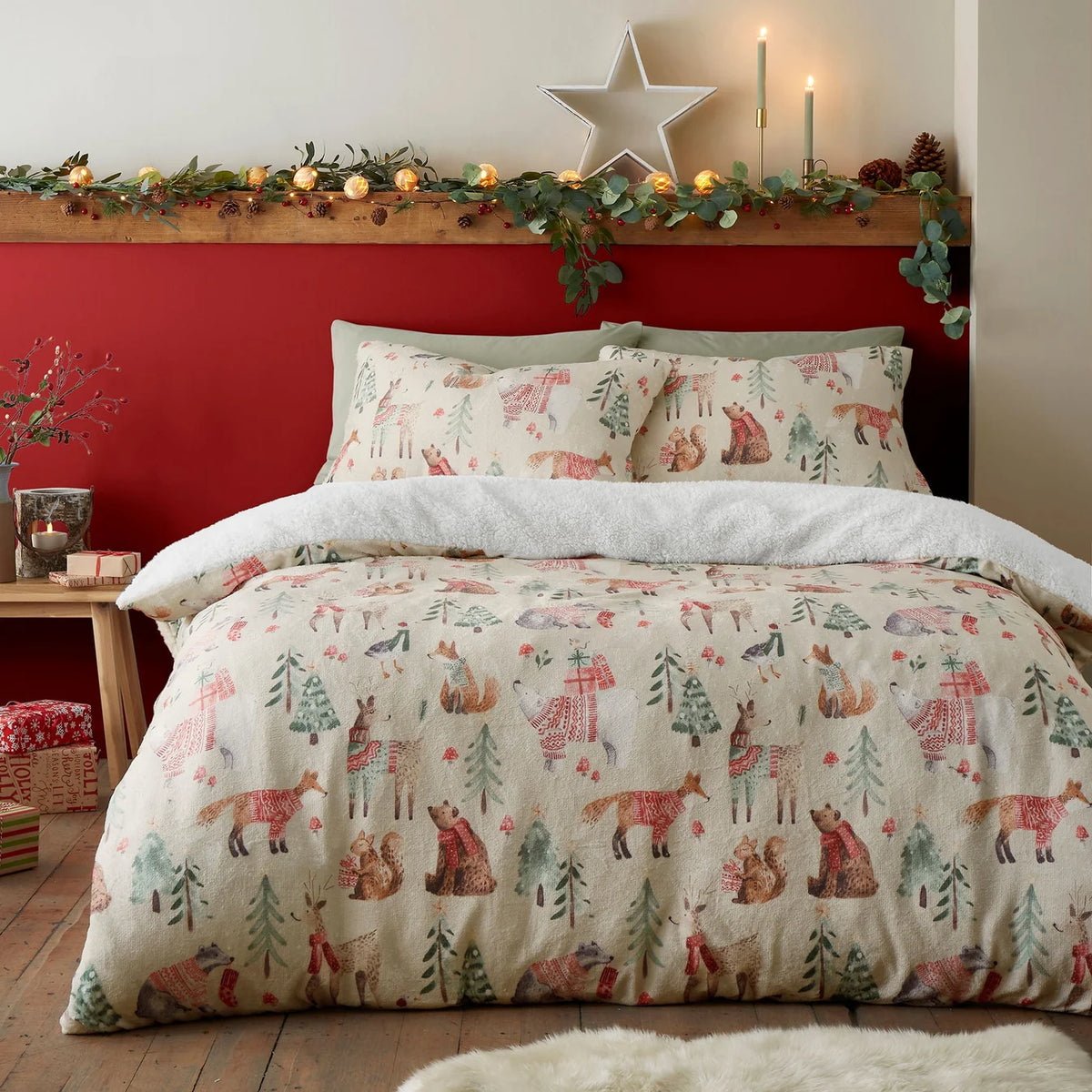 Christmas Woodland Animals Duvet Cover Set in Natural – product image 1