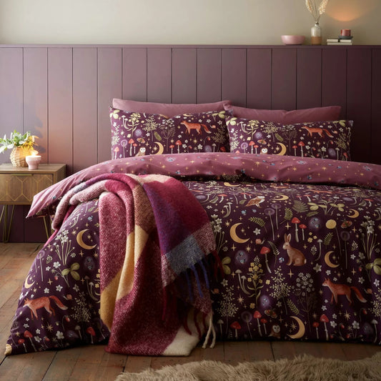 Enchanted Twilight Duvet Cover Set by Catherine Lansfield - in Plum