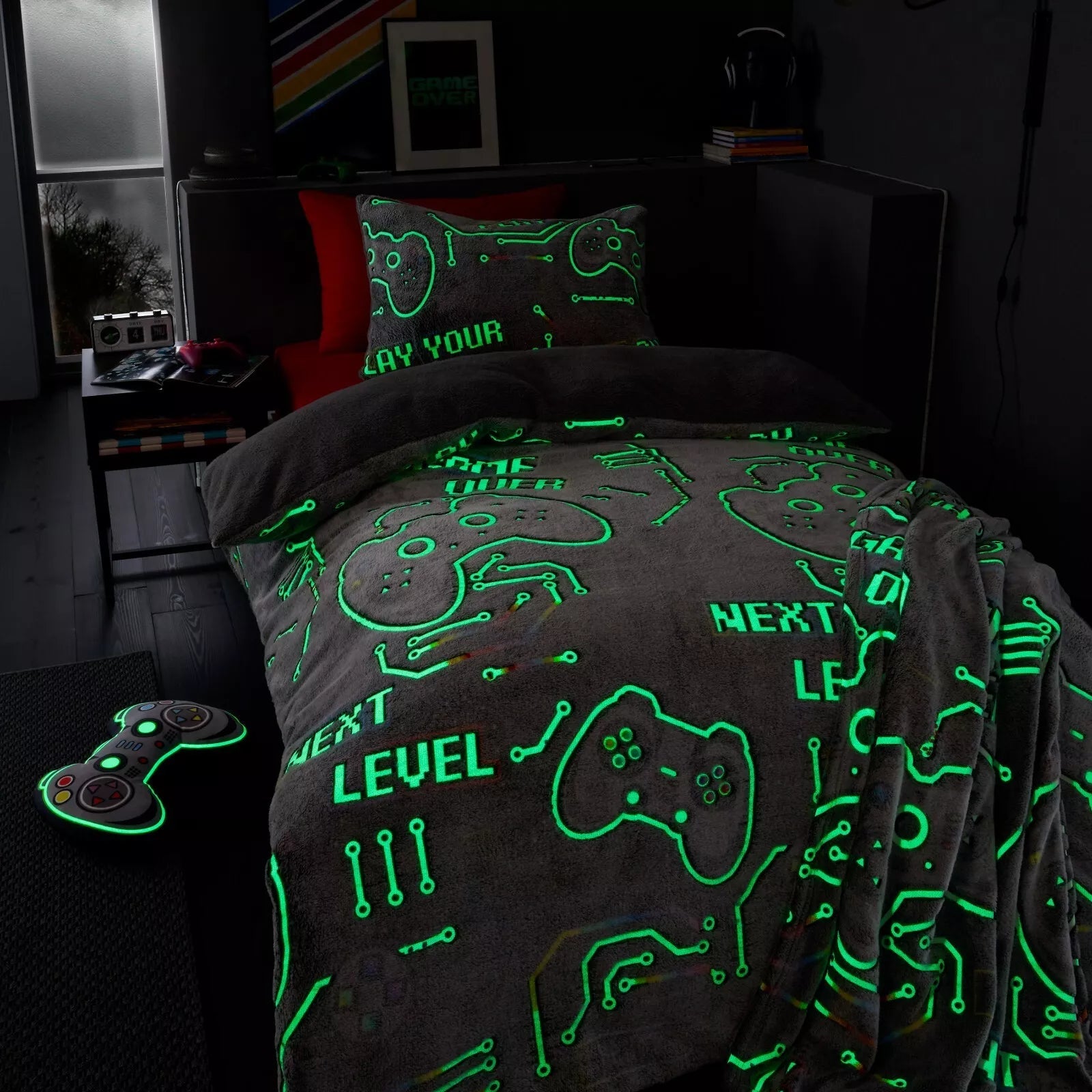 Game Over Fleece Glow in the Dark Duvet Cover Set by Catherine Lansfield Kids