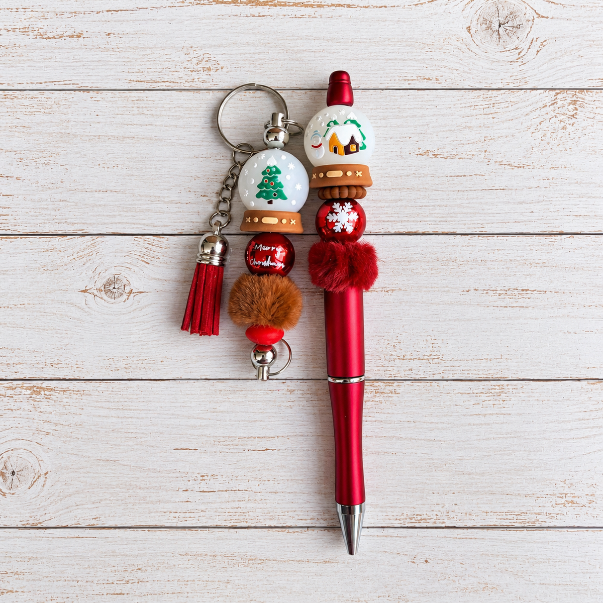 Snow Globe Novelty Beaded Keyring and Pen Set