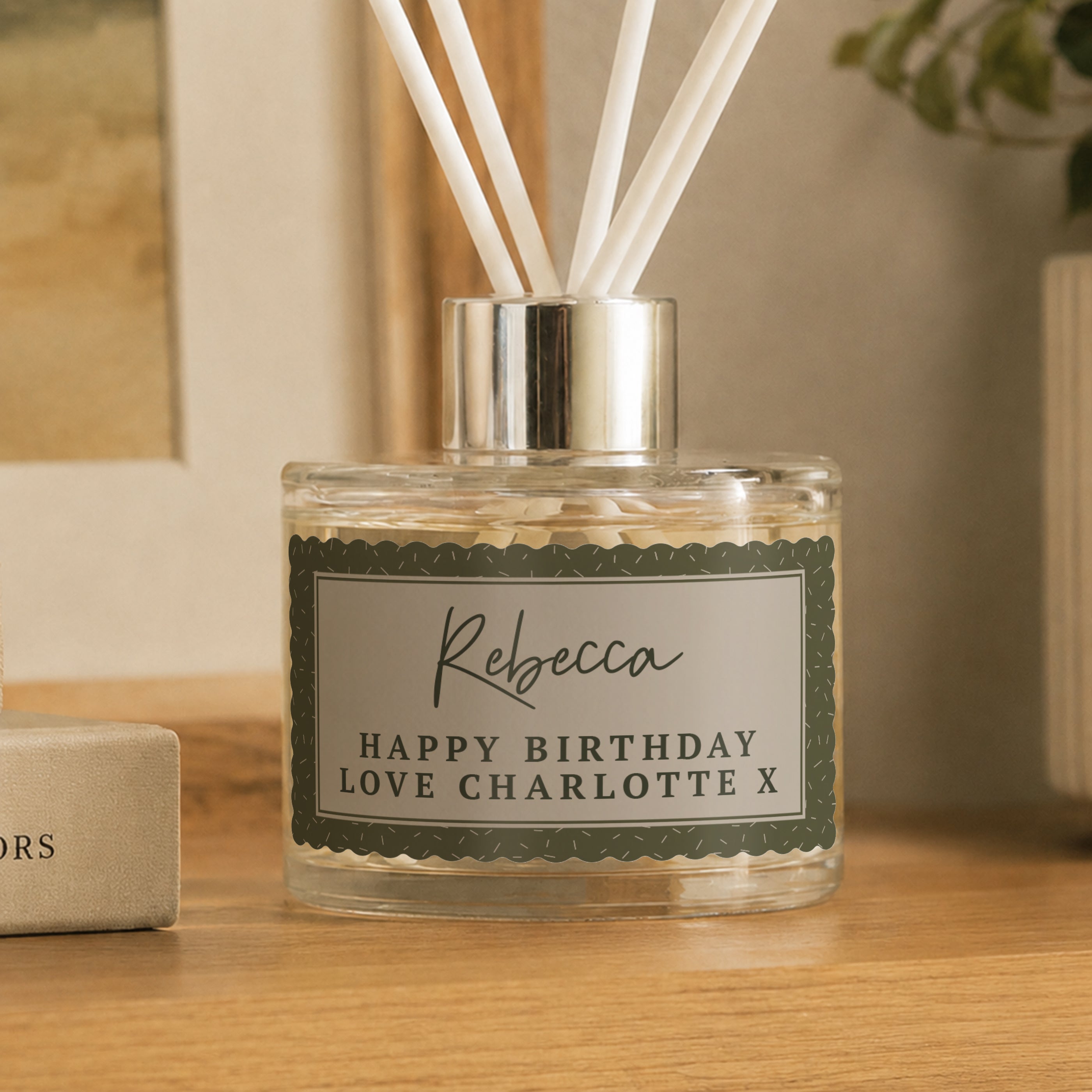 Personalised Scallop Border Reed Diffuser