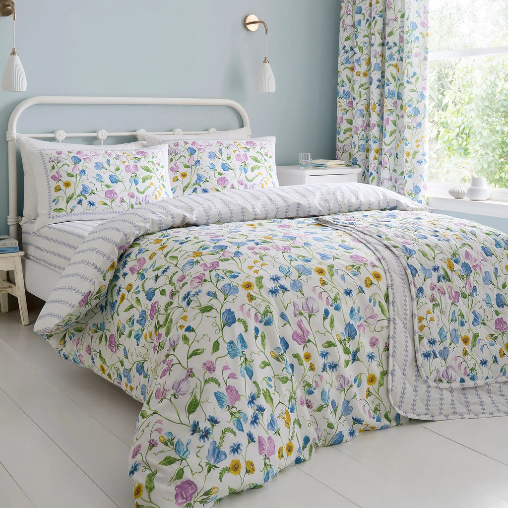 Duvet Cover Set Sweetpea Floral by Dreams & Drapes Design in Lilac