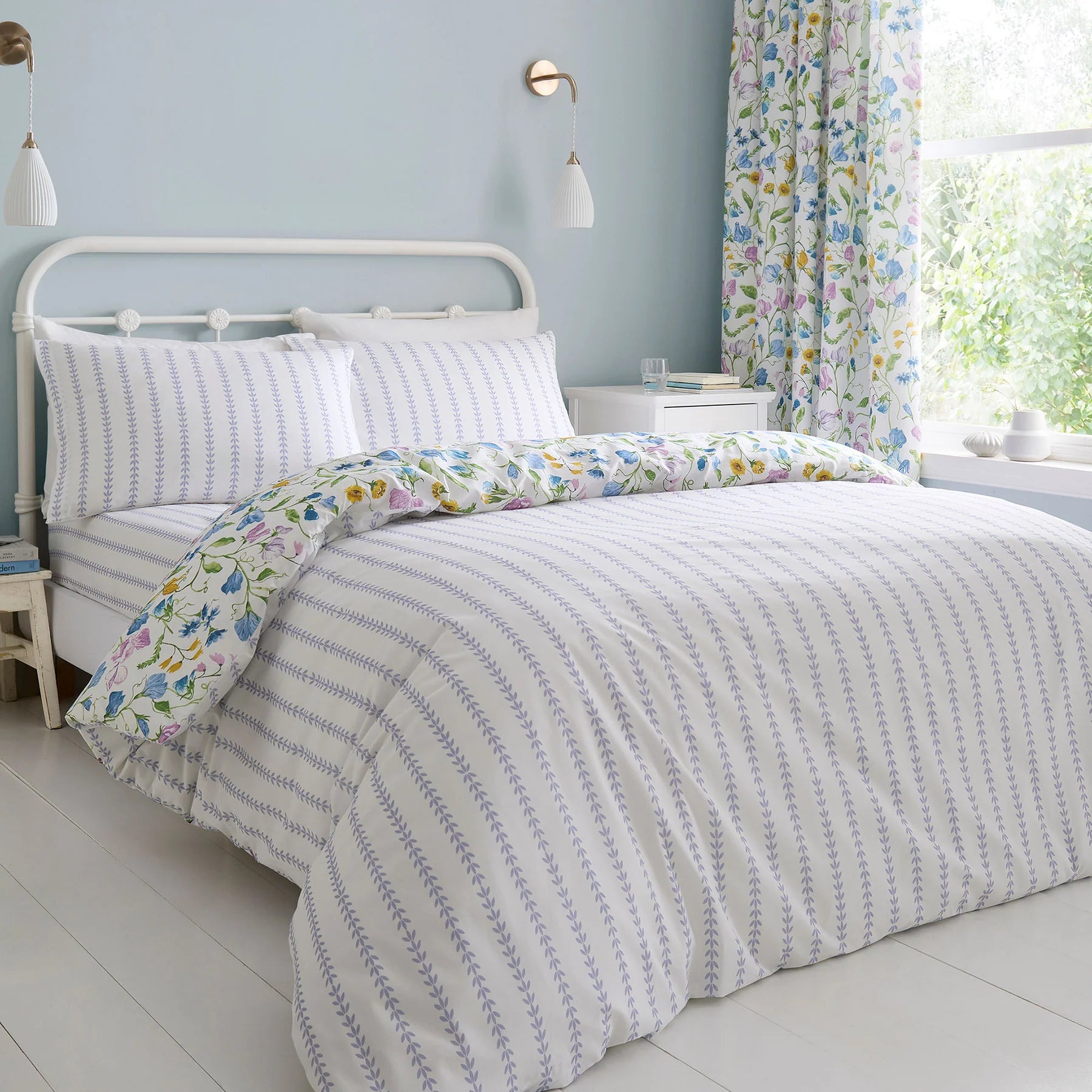 Duvet Cover Set Sweetpea Floral by Dreams & Drapes Design in Lilac