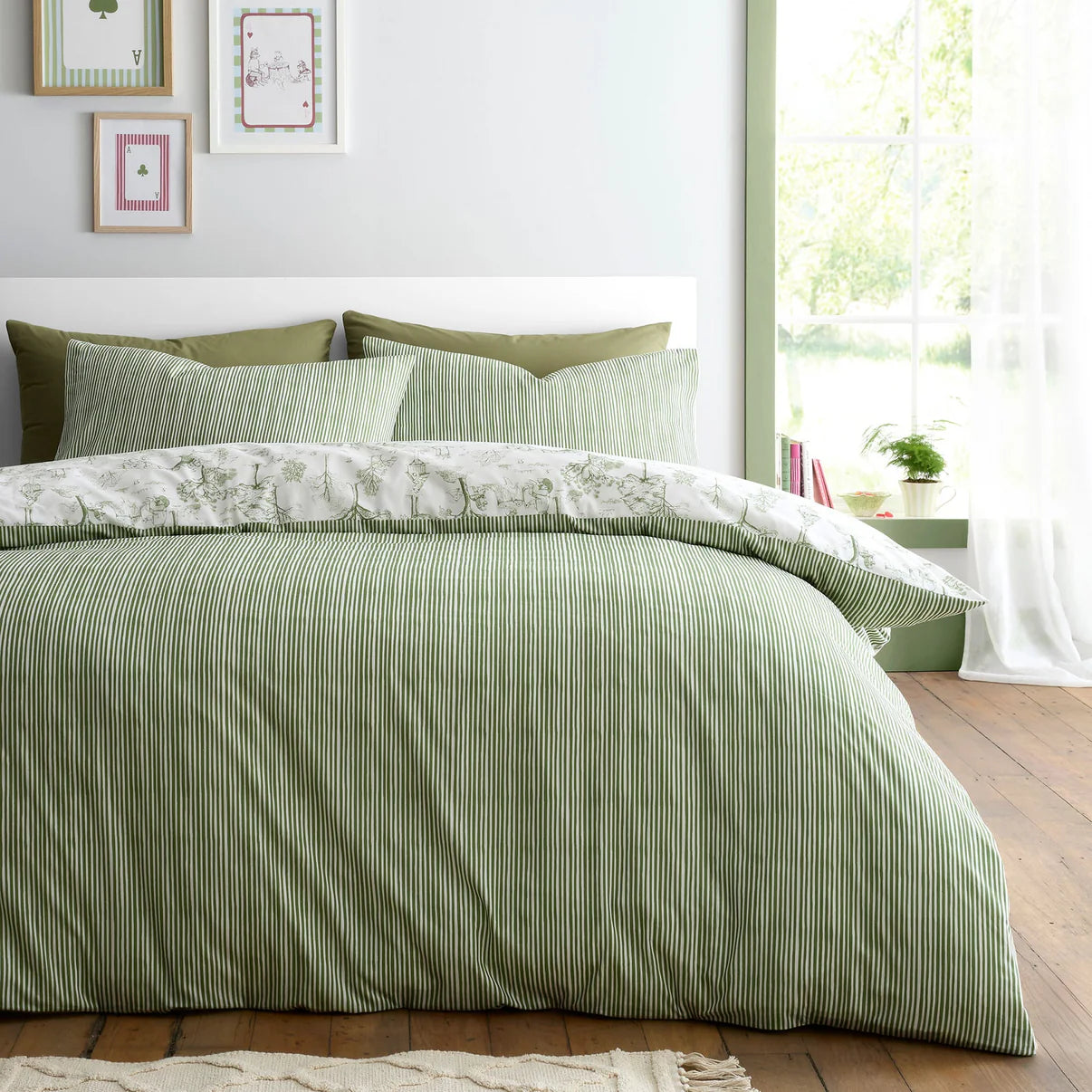 Woodland Toile Duvet Cover Set in Green