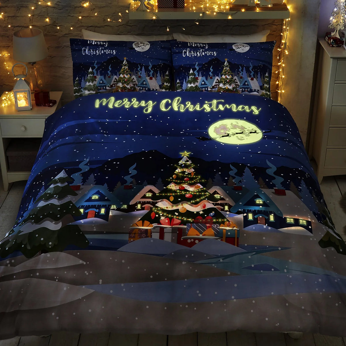 Glow In The Dark Christmas Duvet Cover Set in Multicolour