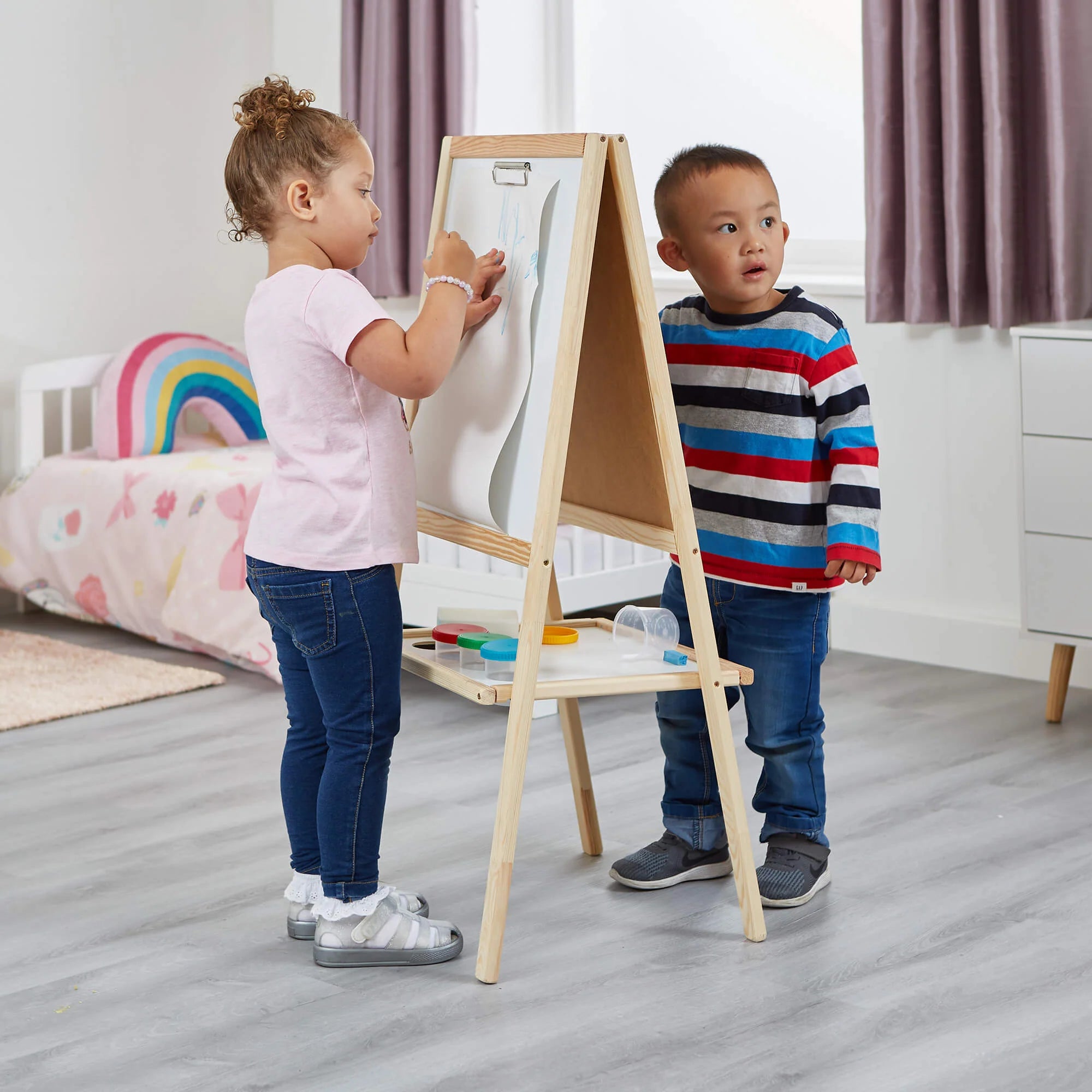Children’s 4-in-1 Double Sided Easel