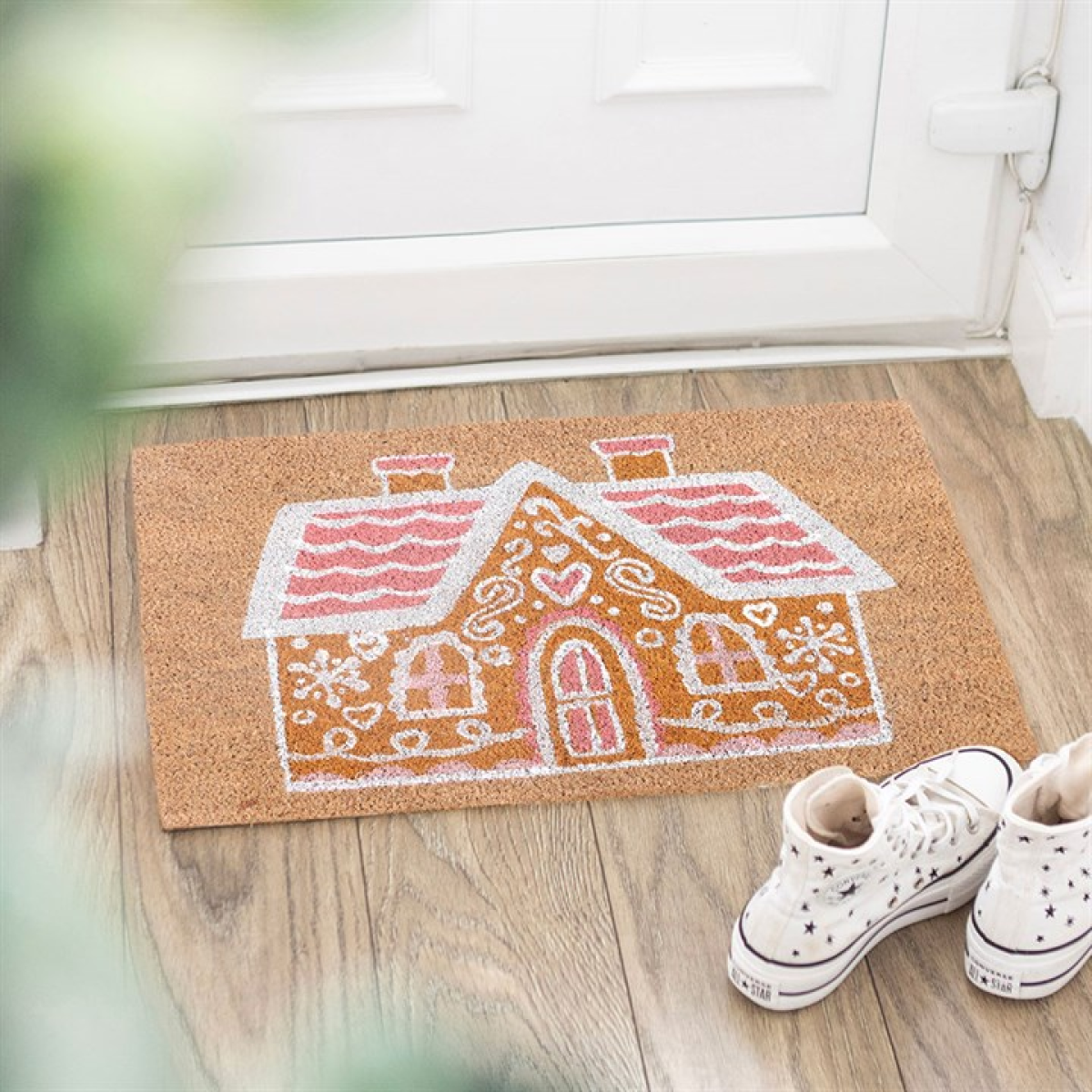 Natural Pink Gingerbread House Doormat