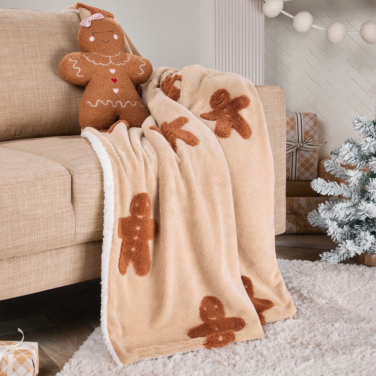 Tufted Gingerbread Fleece Throw - 4 Colours