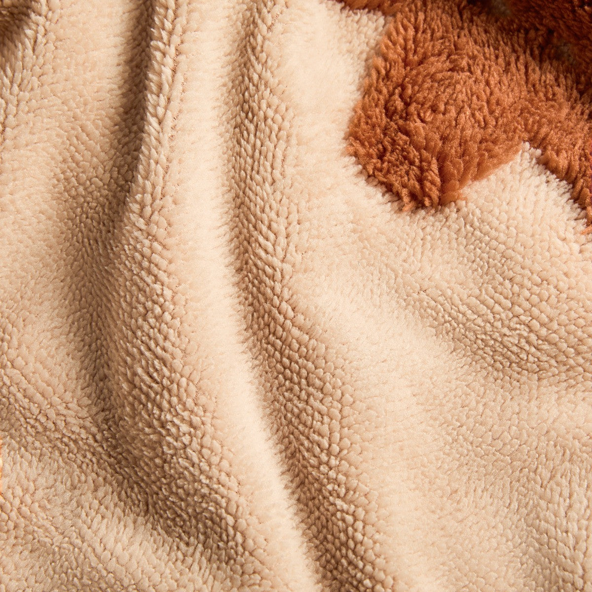 Tufted Gingerbread Fleece Throw - 4 Colours