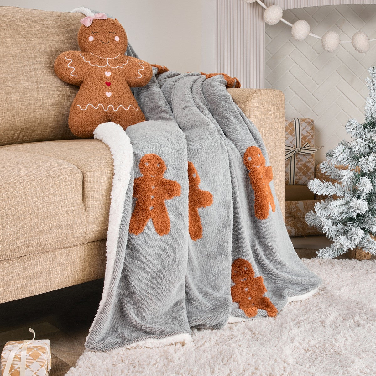 Tufted Gingerbread Fleece Throw - 4 Colours