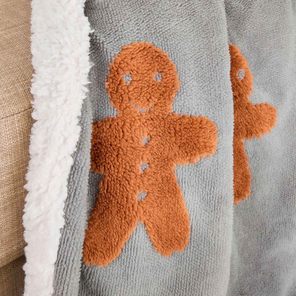 Tufted Gingerbread Fleece Throw - 4 Colours
