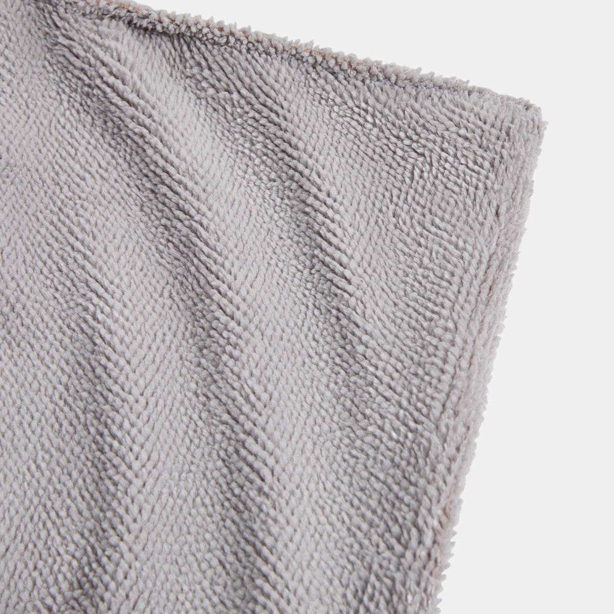 Tufted Gingerbread Fleece Throw - 4 Colours