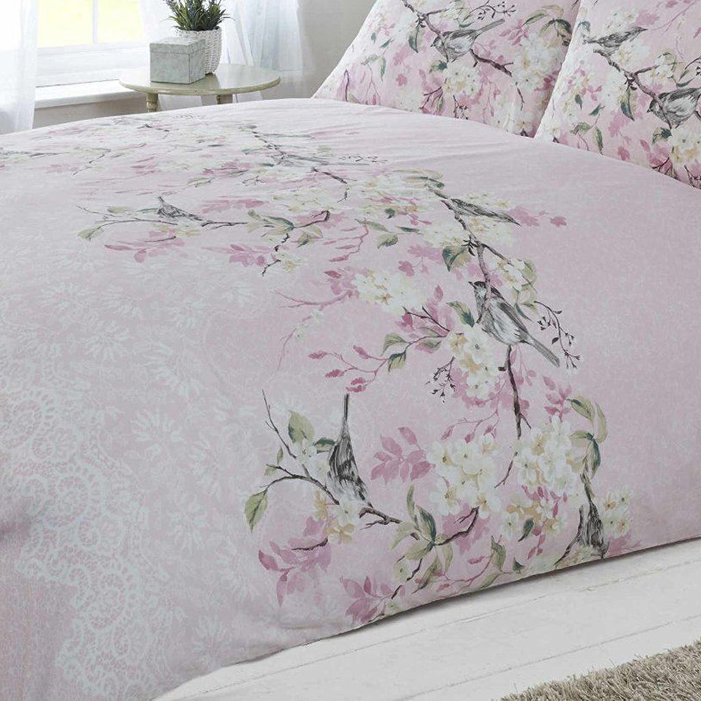 Eloise Bedding Set - Pink